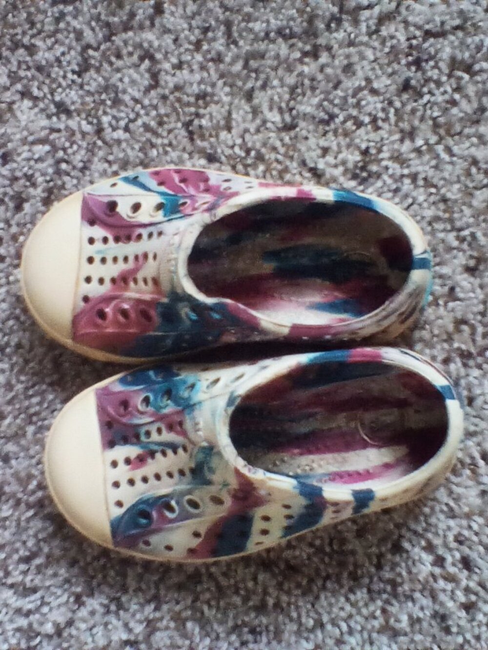 Native toddler shoe
